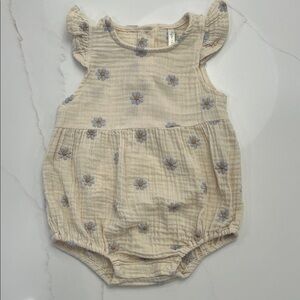 Rylee + Cru Floral Baby Romper with Ruffle Sleeves, size 12-18 months